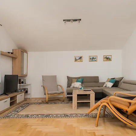 Apartments Rose Kastela Exterior photo