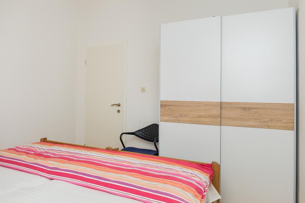 Rose Apartment *